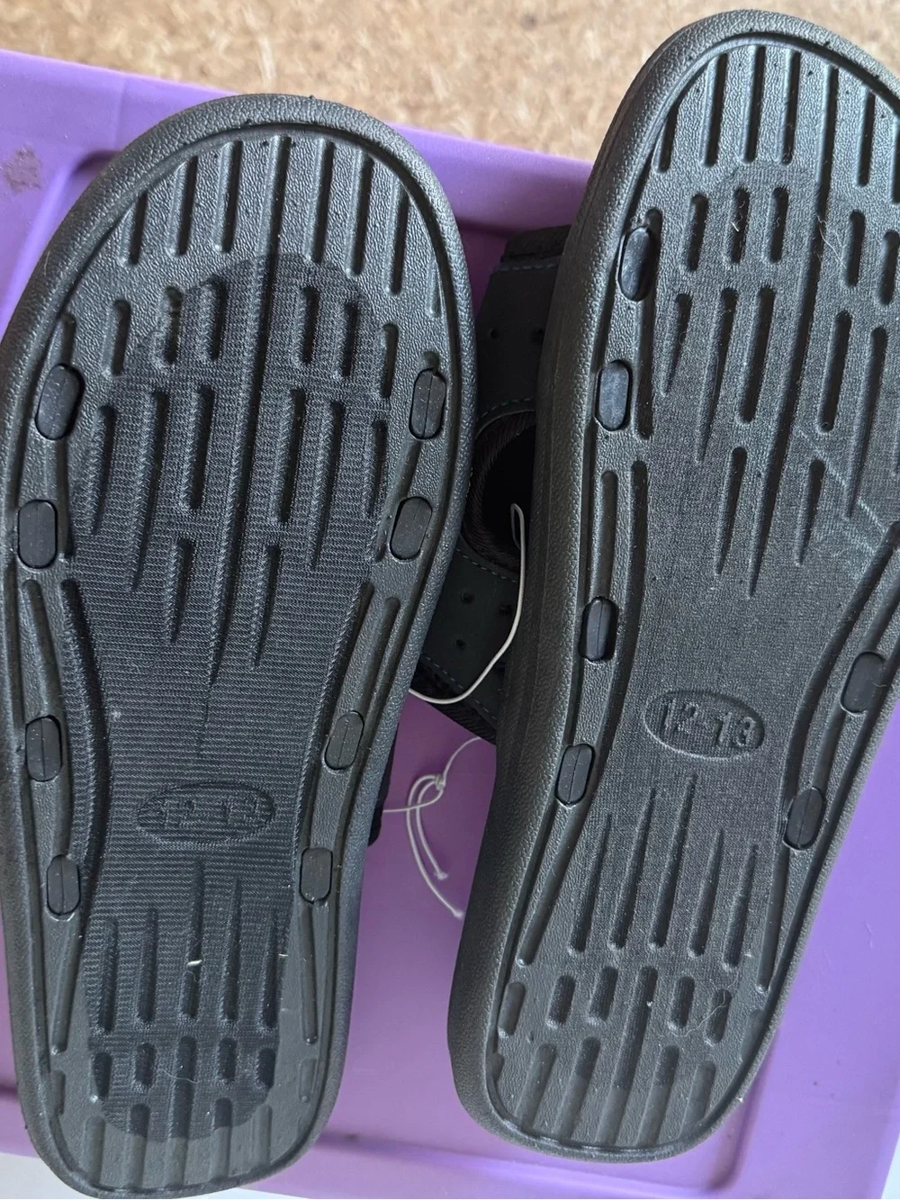 Revolution Black Mesh Adjustable Slide Sandals Size L 12-13 Men’s New